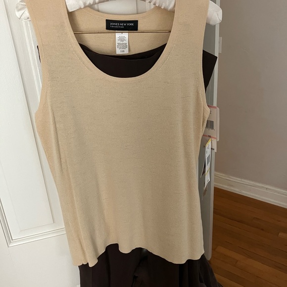 Jones New York 3pc Silk/Linen 3pc Pantsuit w/Shell - Picture 3 of 8